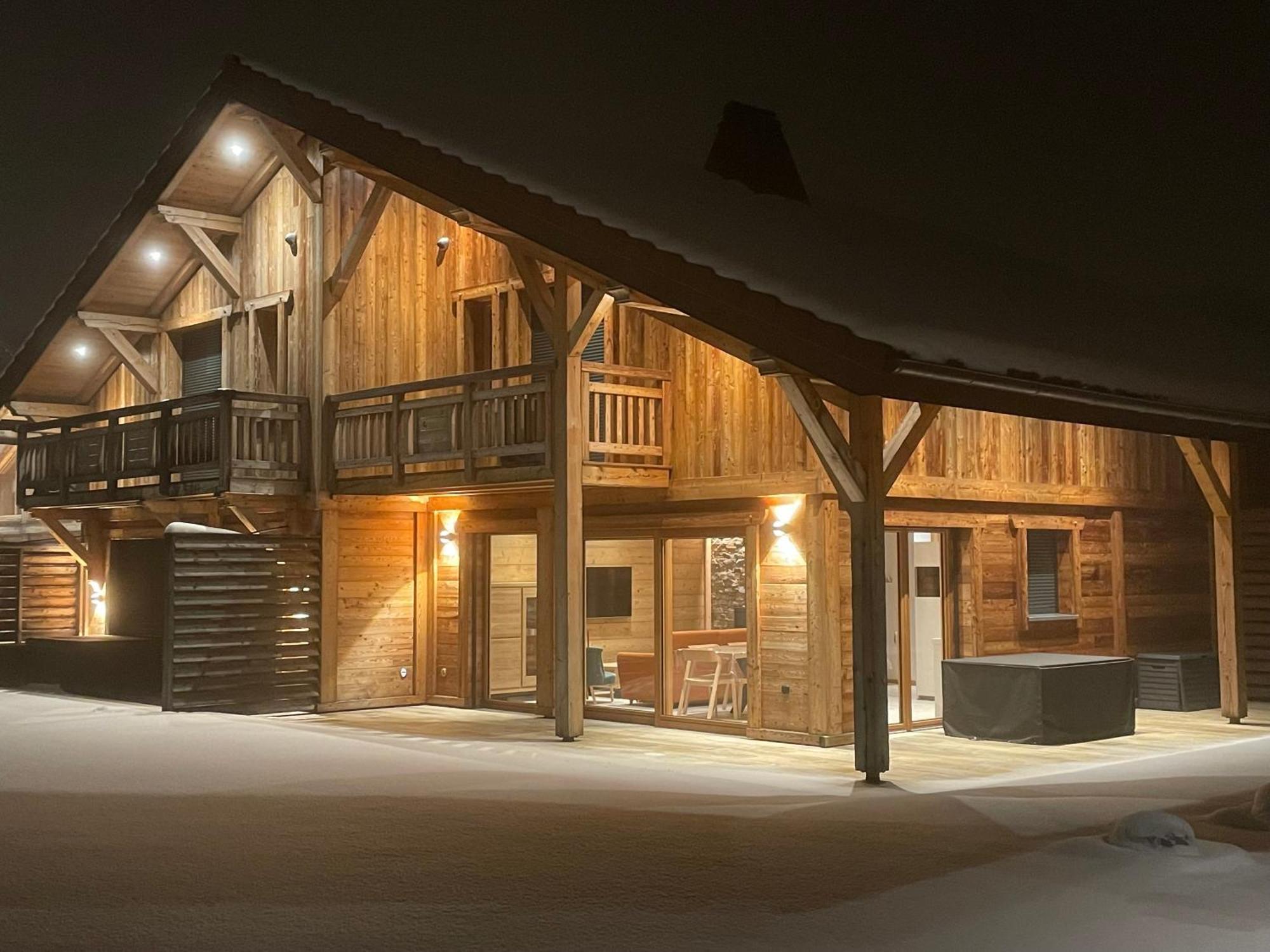 מלבויסון Chalets Coeur Du Lac מראה חיצוני תמונה