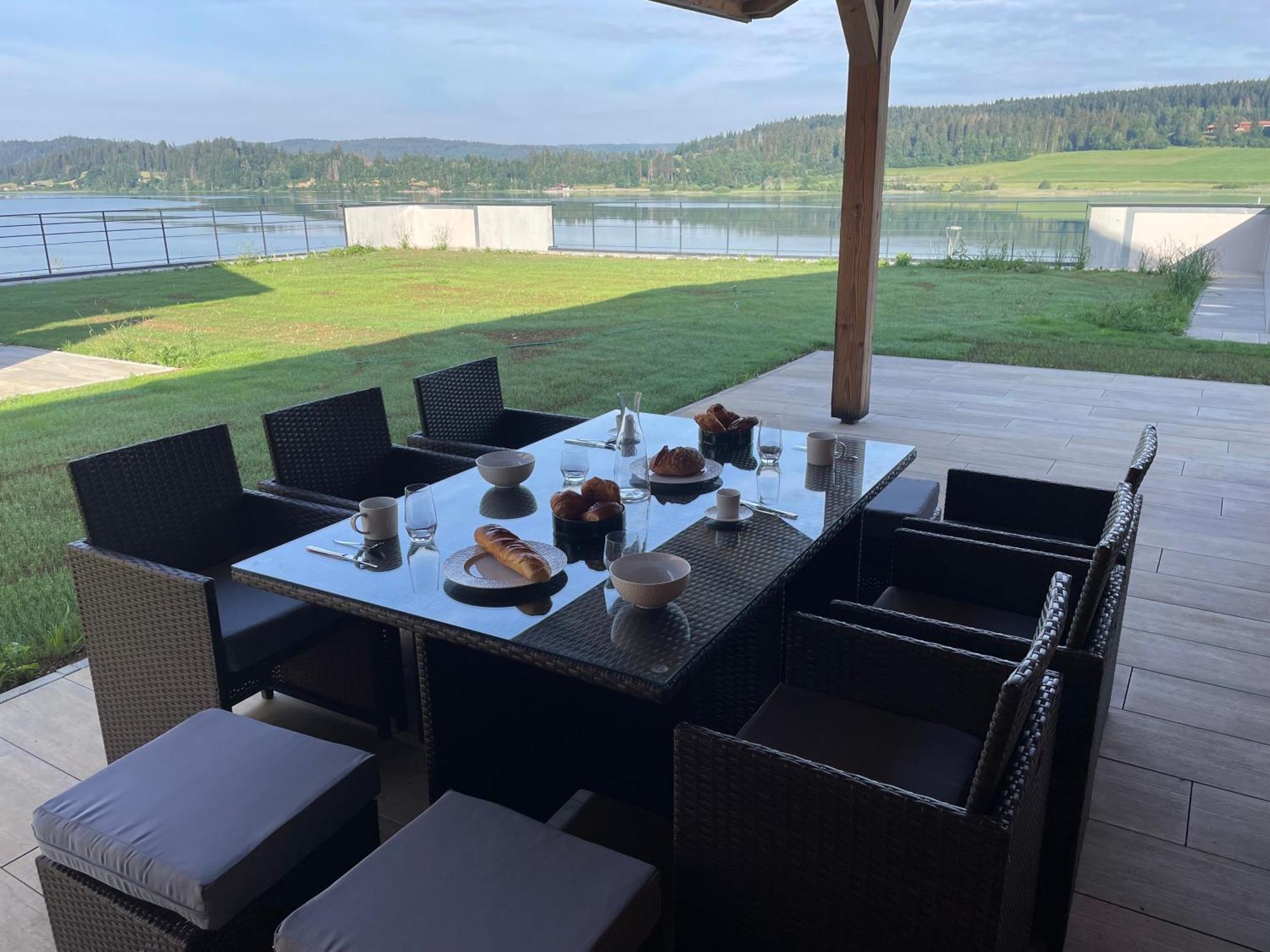 מלבויסון Chalets Coeur Du Lac מראה חיצוני תמונה